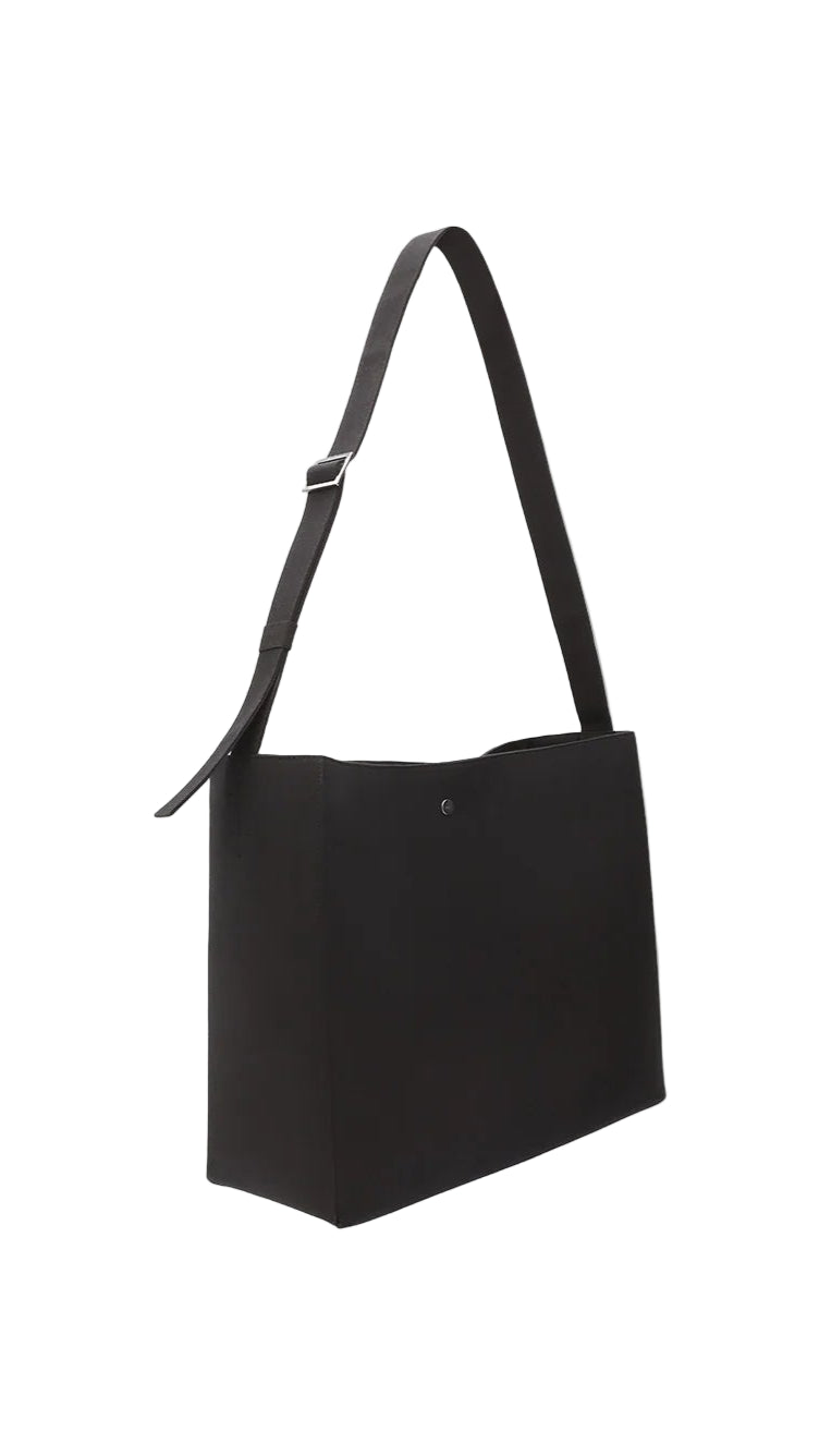 Claror Tote Bag