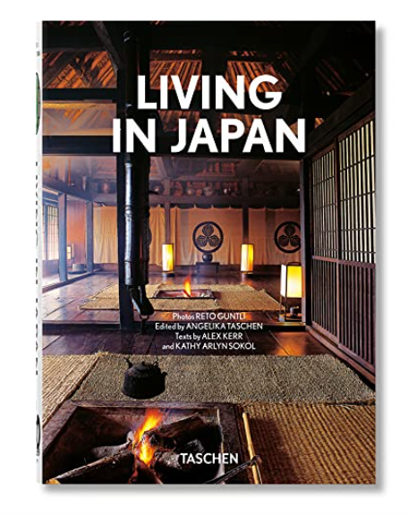 Living in Japan. 40th Ed.