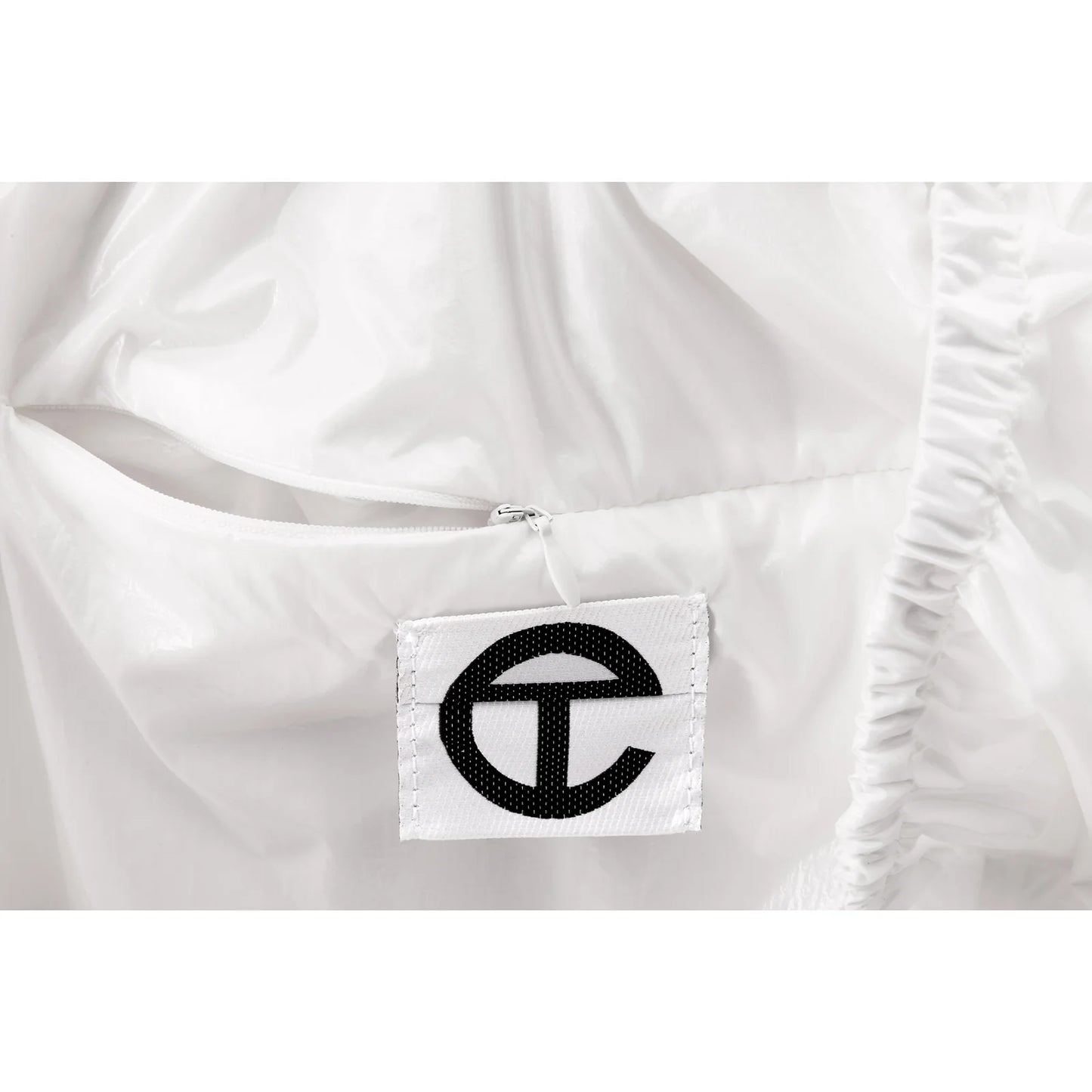 Medium Smiley Face Plastic Bag - White